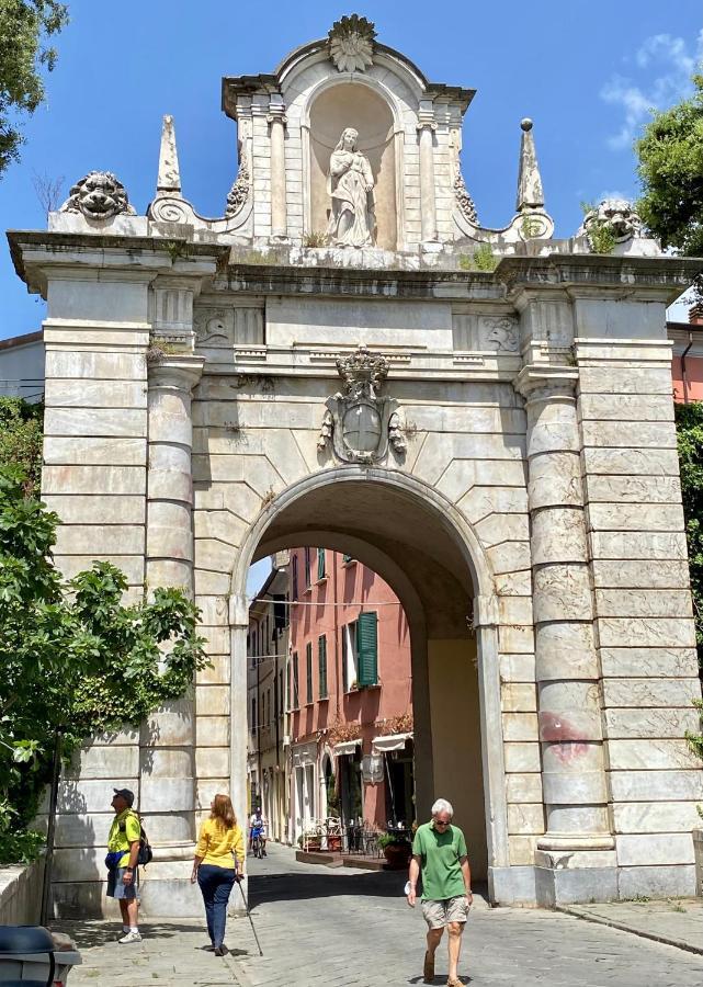 Sogno In Cittadella Villa Sarzana Exteriör bild